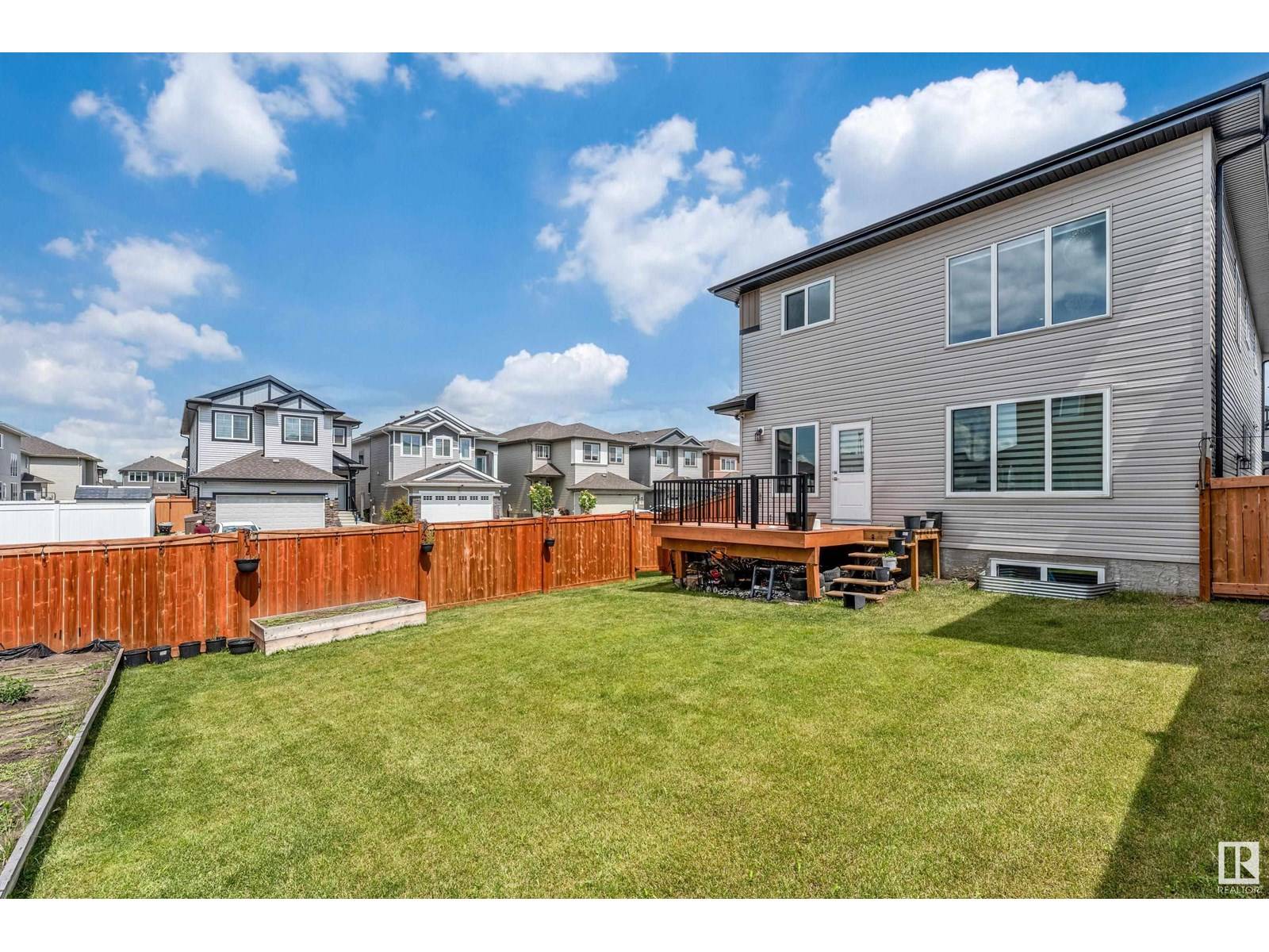 Edmonton, AB T6T2J8,1450 24A ST NW