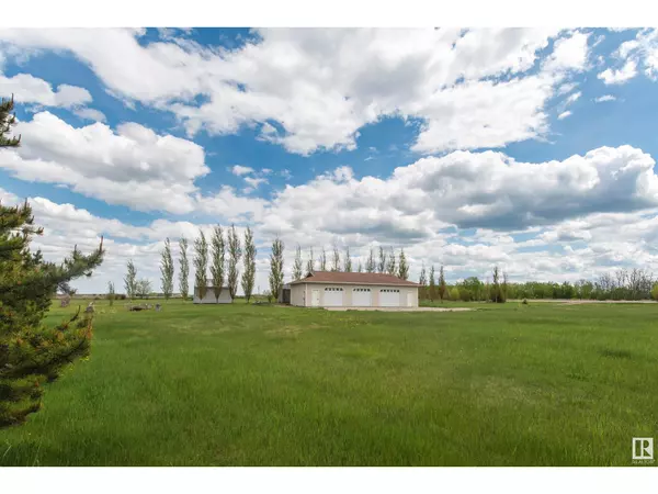 Rural Bonnyville, AB T9N2G9,38 45326 Hwy 659