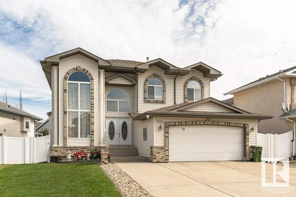 Edmonton, AB T5Z3T1,7220 161 AV NW