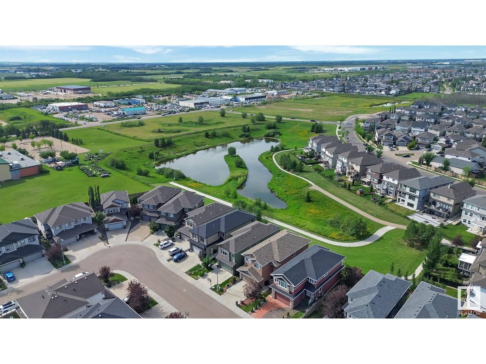 Edmonton, AB T6V0M1,13832 139 AV NW