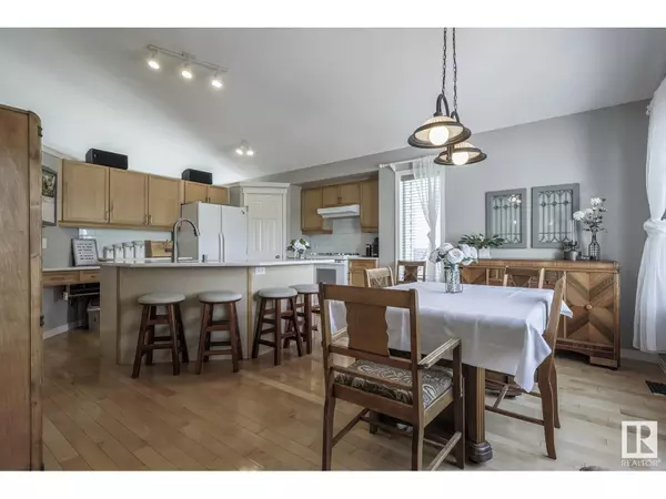 Edmonton, AB T5Y3A2,15112 48 ST NW