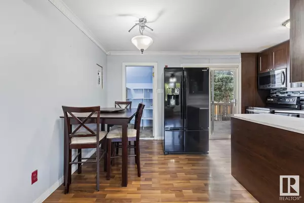 Cold Lake, AB T9M1J6,1213 10 ST