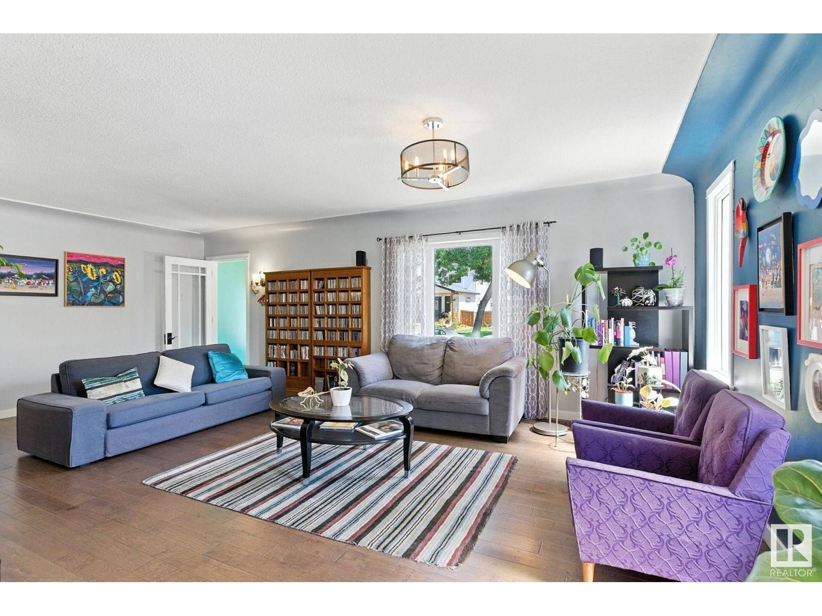 Edmonton, AB T5W4A5,11204 61 ST NW