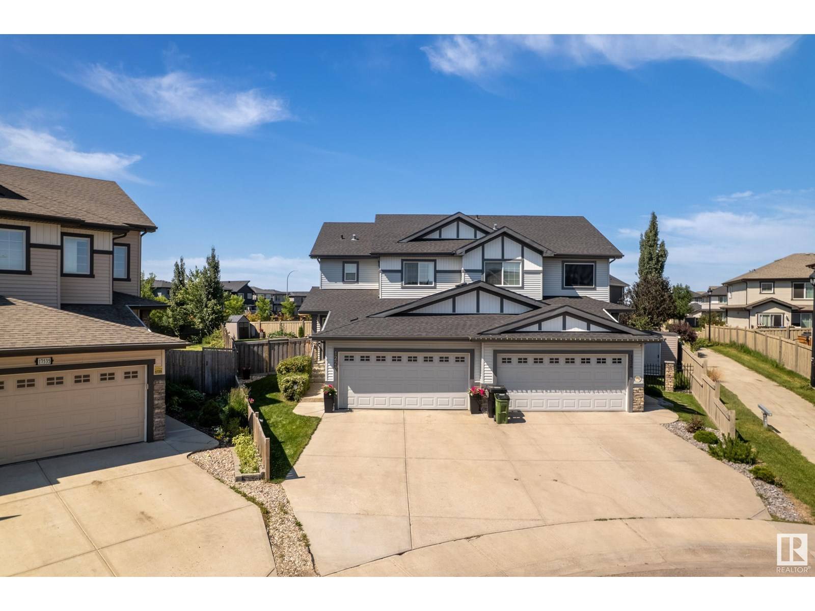 Edmonton, AB T6W2J8,1228 176 ST SW