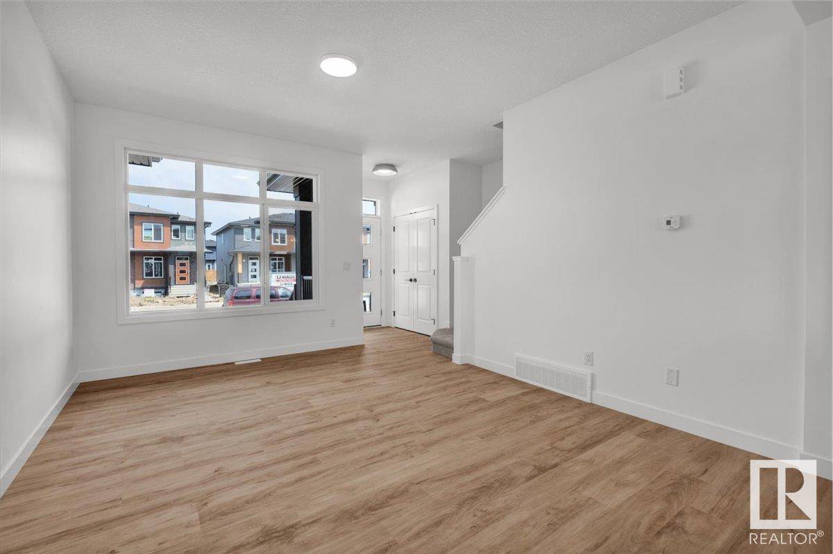 Edmonton, AB T6W4V8,1341 Keswick DR SW
