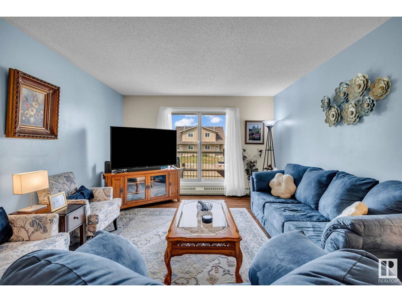 Edmonton, AB T5T5Z2,#217 18012 95 AV NW