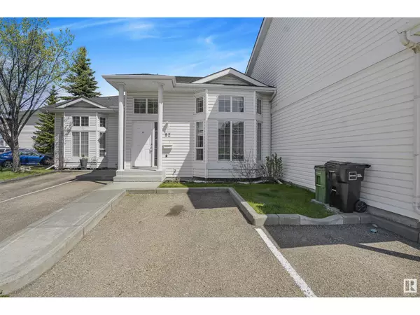 Edmonton, AB T6T1V4,#82 3380 28A AV NW NW