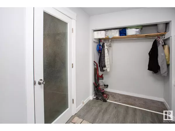 Edmonton, AB T5B2Y5,11536 83 ST NW