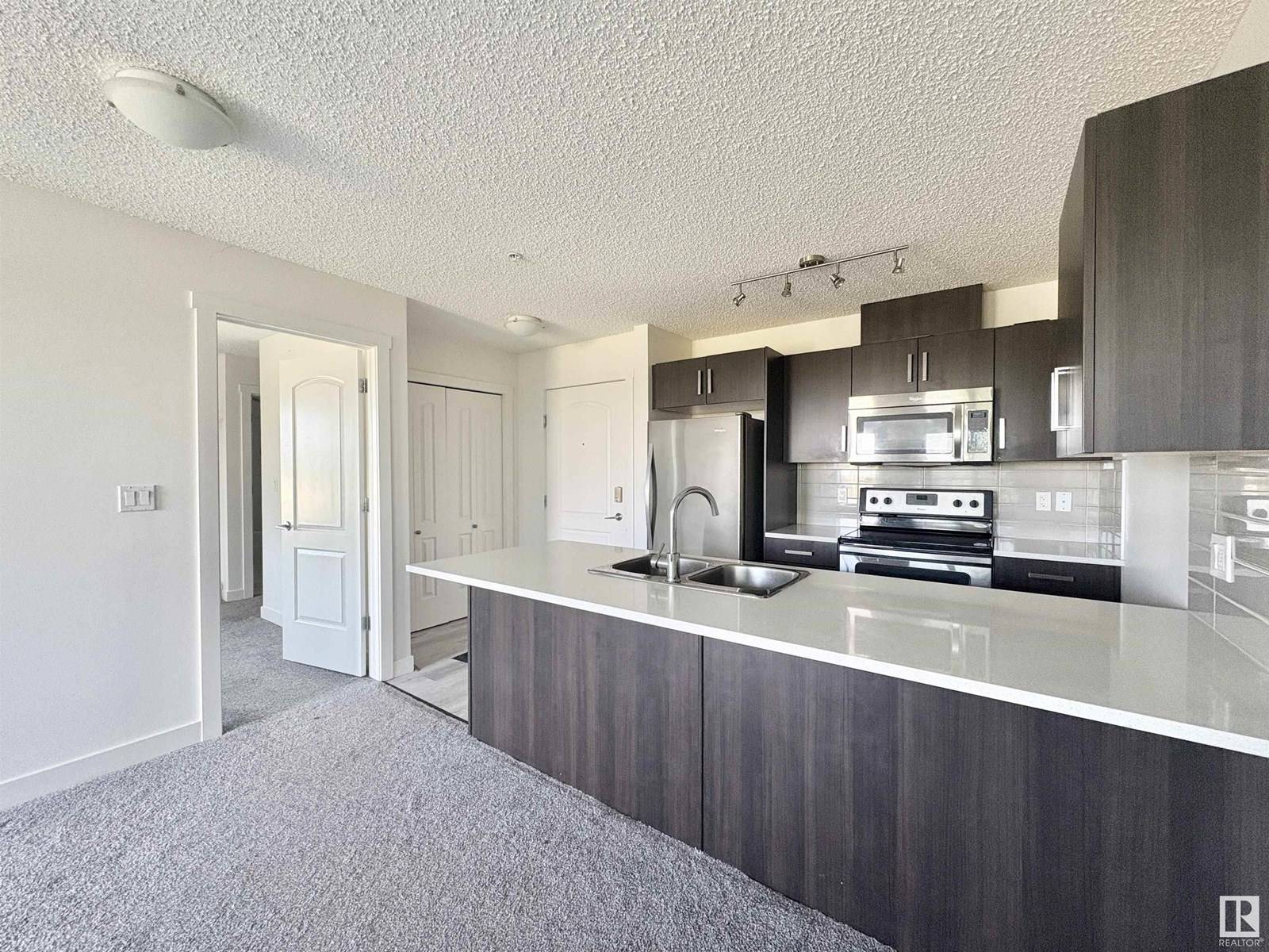 Edmonton, AB T6X0Y2,#312 667 WATT BV SW