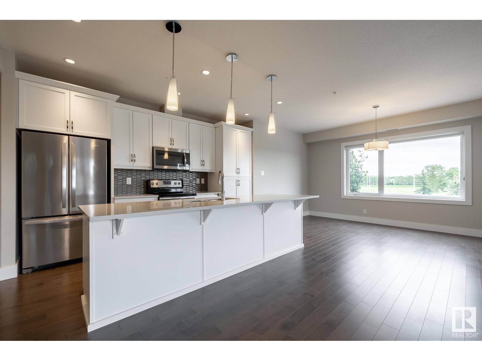 Edmonton, AB T6W2C2,#232 11074 ELLERSLIE RD SW