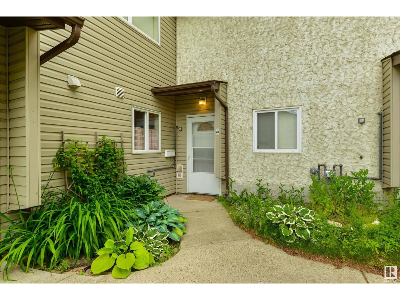 Edmonton, AB T5R5X3,2B MEADOWLARK VG NW