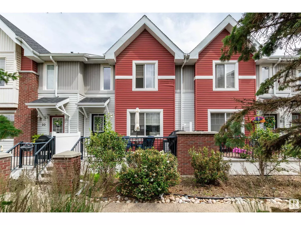Sherwood Park, AB T8H0J1,#30 2336 ASPEN TR