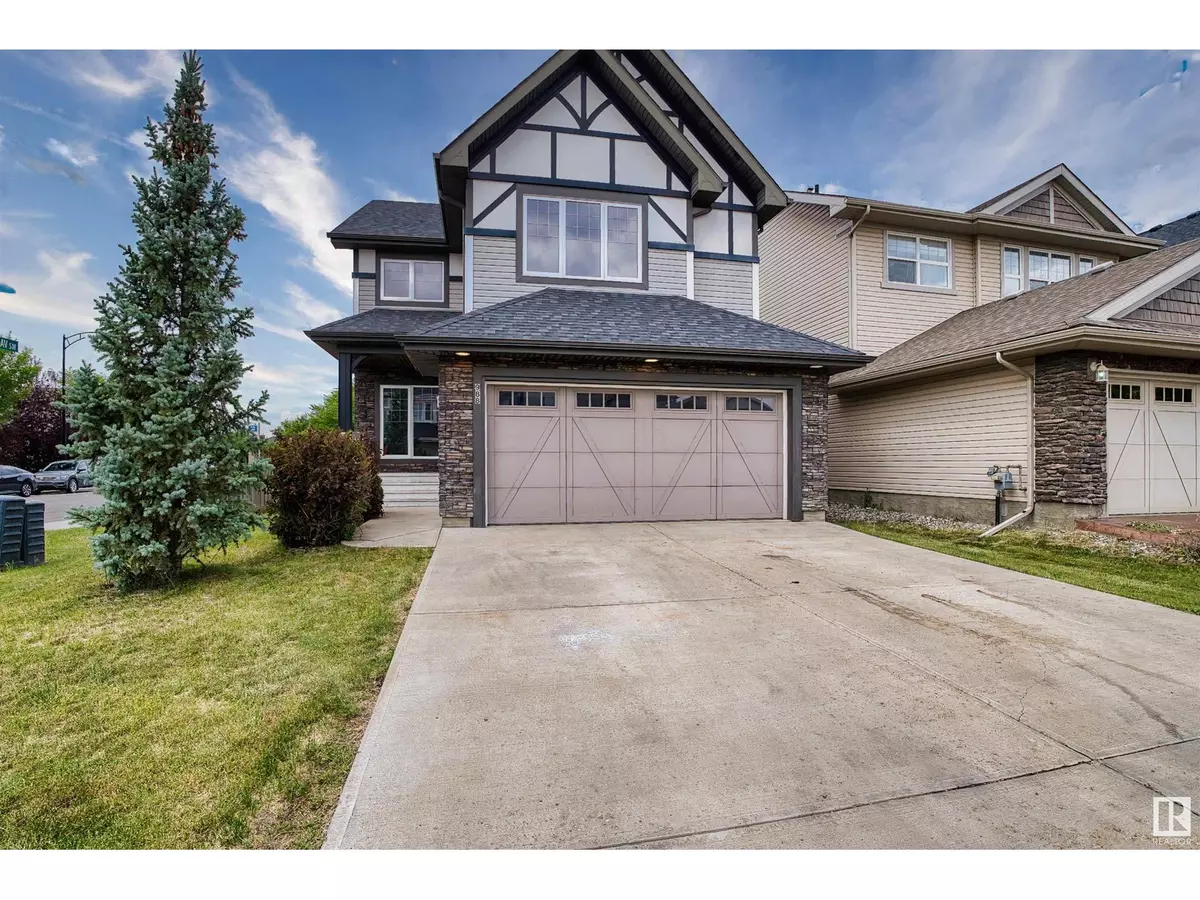 Edmonton, AB T6W1Z8,988 175 ST SW