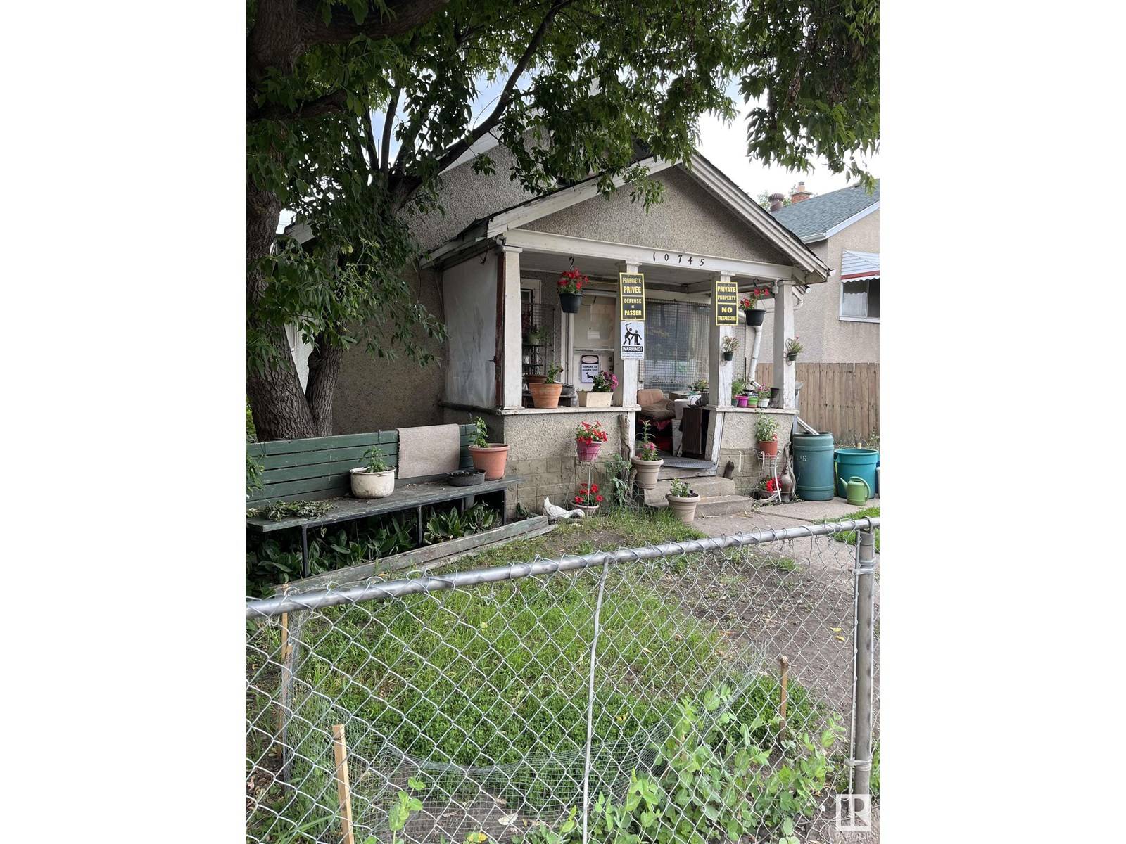 Edmonton, AB T5H2E1,10745 95 ST NW