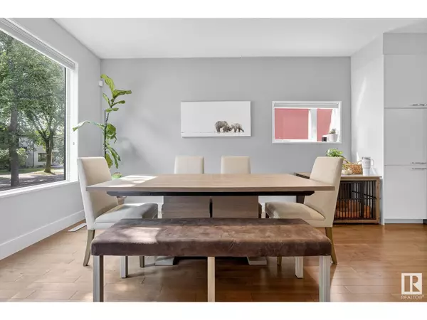 Edmonton, AB T5N2V4,10462 144 ST NW