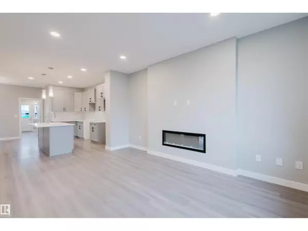 Spruce Grove, AB T7X2W7,84 PENN PL