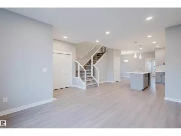 Spruce Grove, AB T7X2W7,84 PENN PL