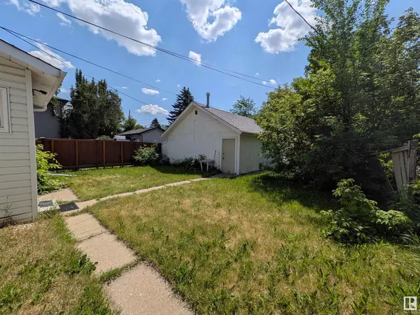 Edmonton, AB T6C0W1,8315 81 AV NW
