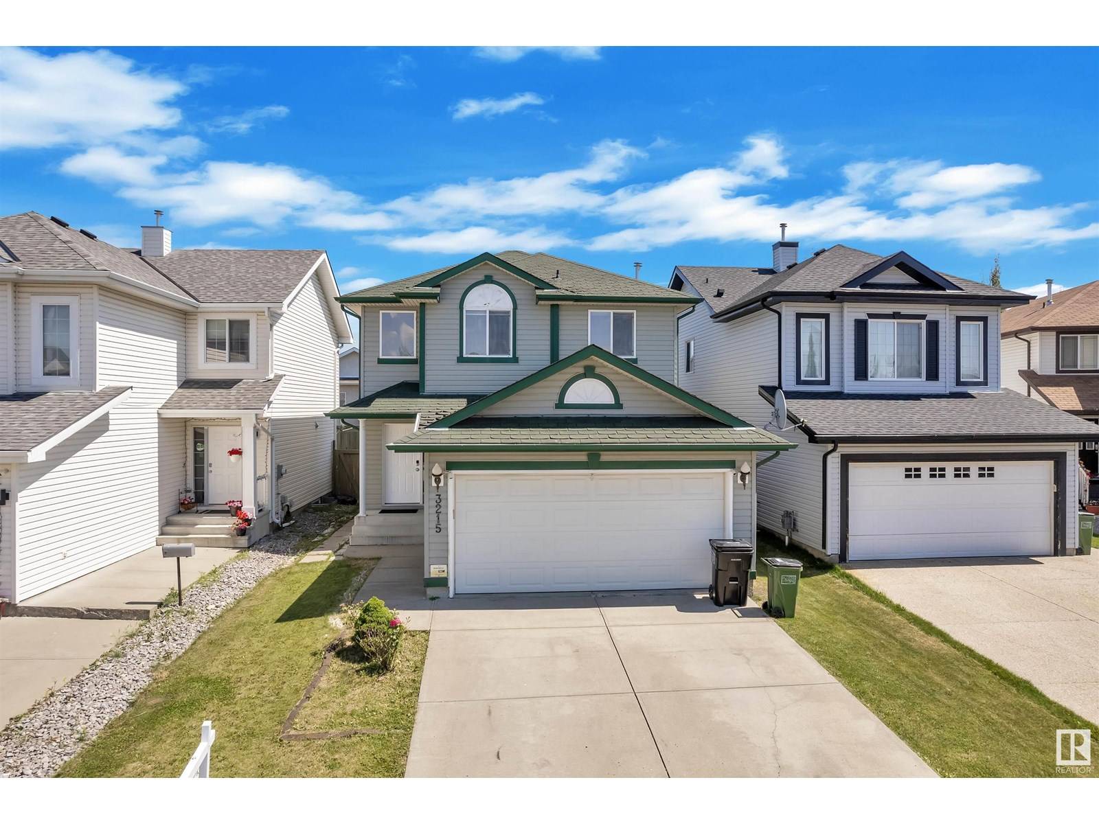 3215 21 ST NW, Edmonton, AB T6T0A9