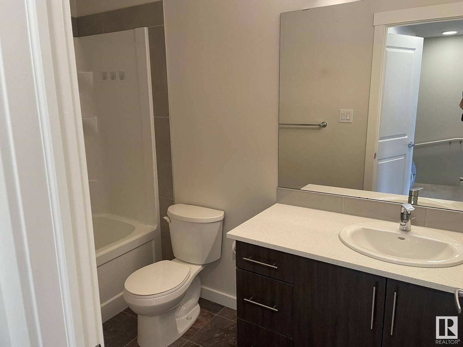 Edmonton, AB T5Z0N6,#98 903 CRYSTALLINA NERA WY NW