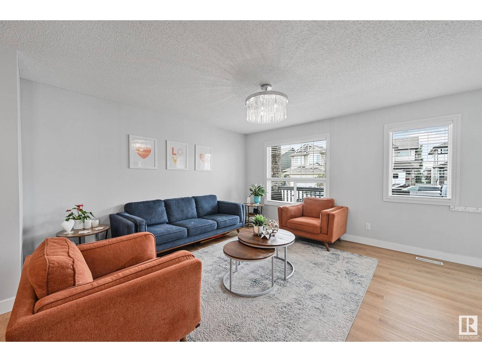 Edmonton, AB T5X0H4,17103 121 ST NW