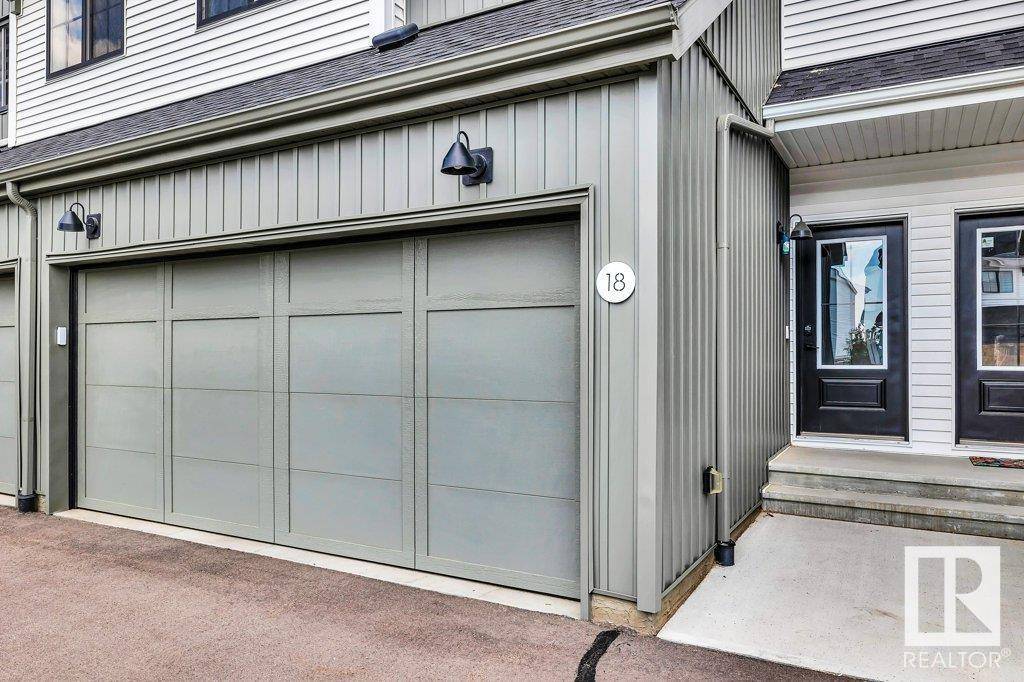 Edmonton, AB T6W5H4,#18 1910 COLLIP VIEW SW