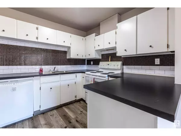 Leduc, AB T9E5M7,302 TELFORD CO