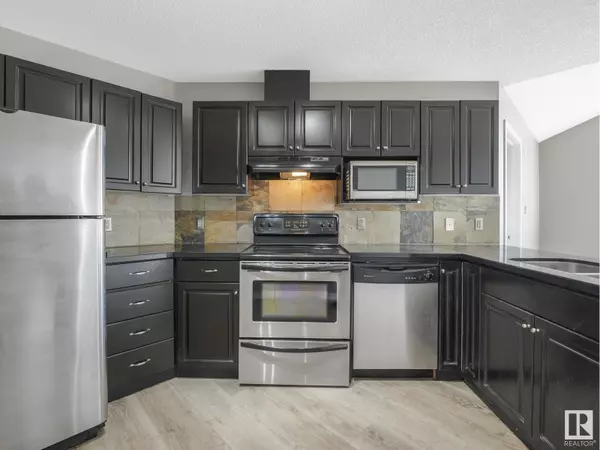 Edmonton, AB T5H3T5,#303 9336 JASPER AV NW