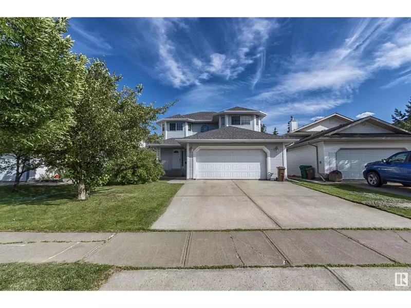 41 HAMPTON CR, St. Albert, AB T8N6R3