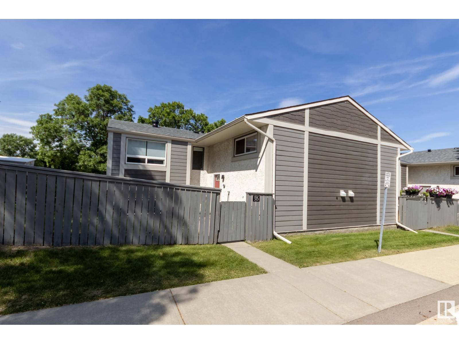 Edmonton, AB T5T2K7,315 WILLOW CO NW NW