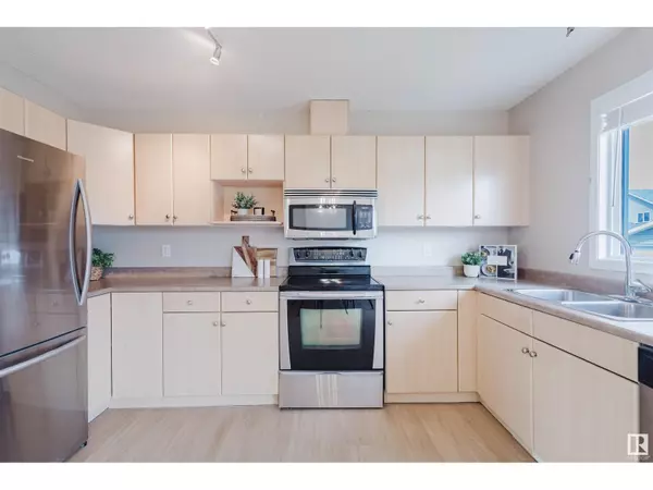 Edmonton, AB T6T0B5,#80 2503 24 ST NW