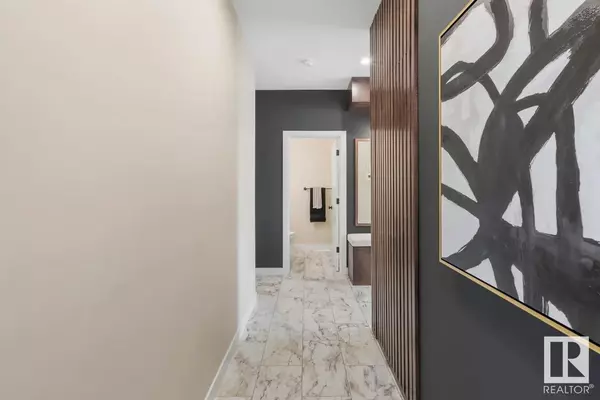 Edmonton, AB T5T7X2,8909 223A ST NW