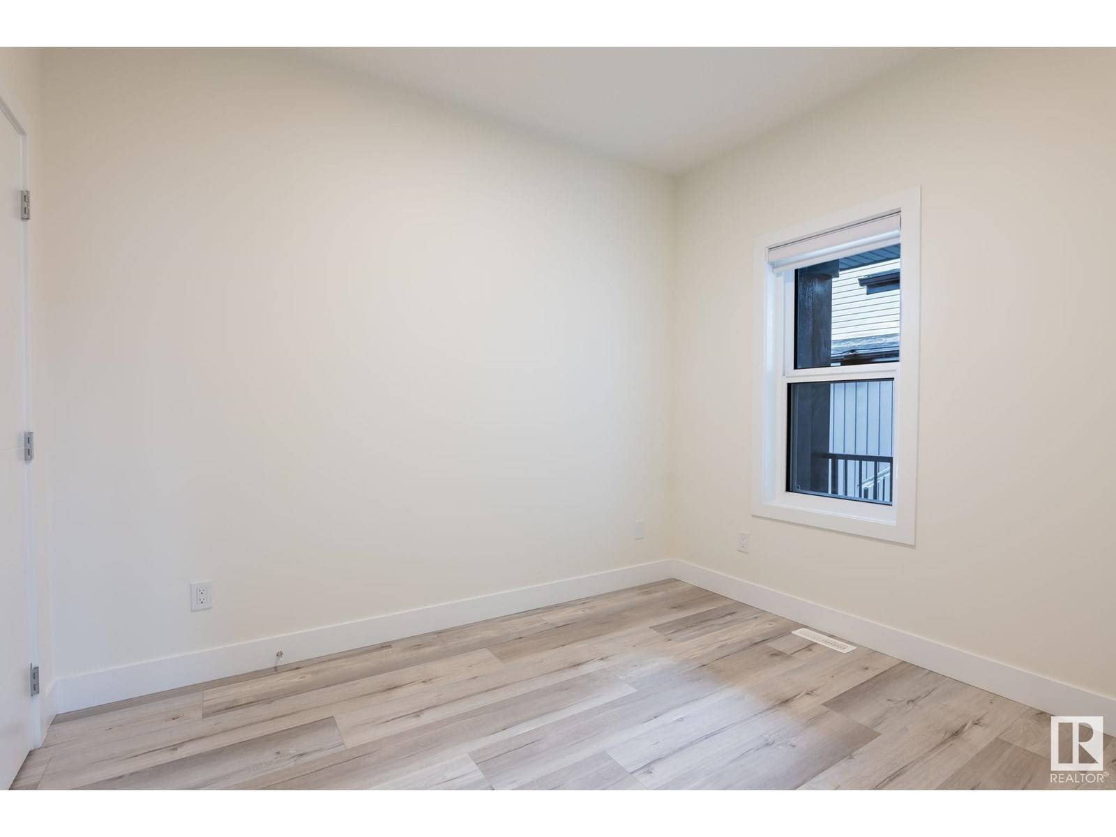 Spruce Grove, AB T7X2L6,60 Hemingway CR