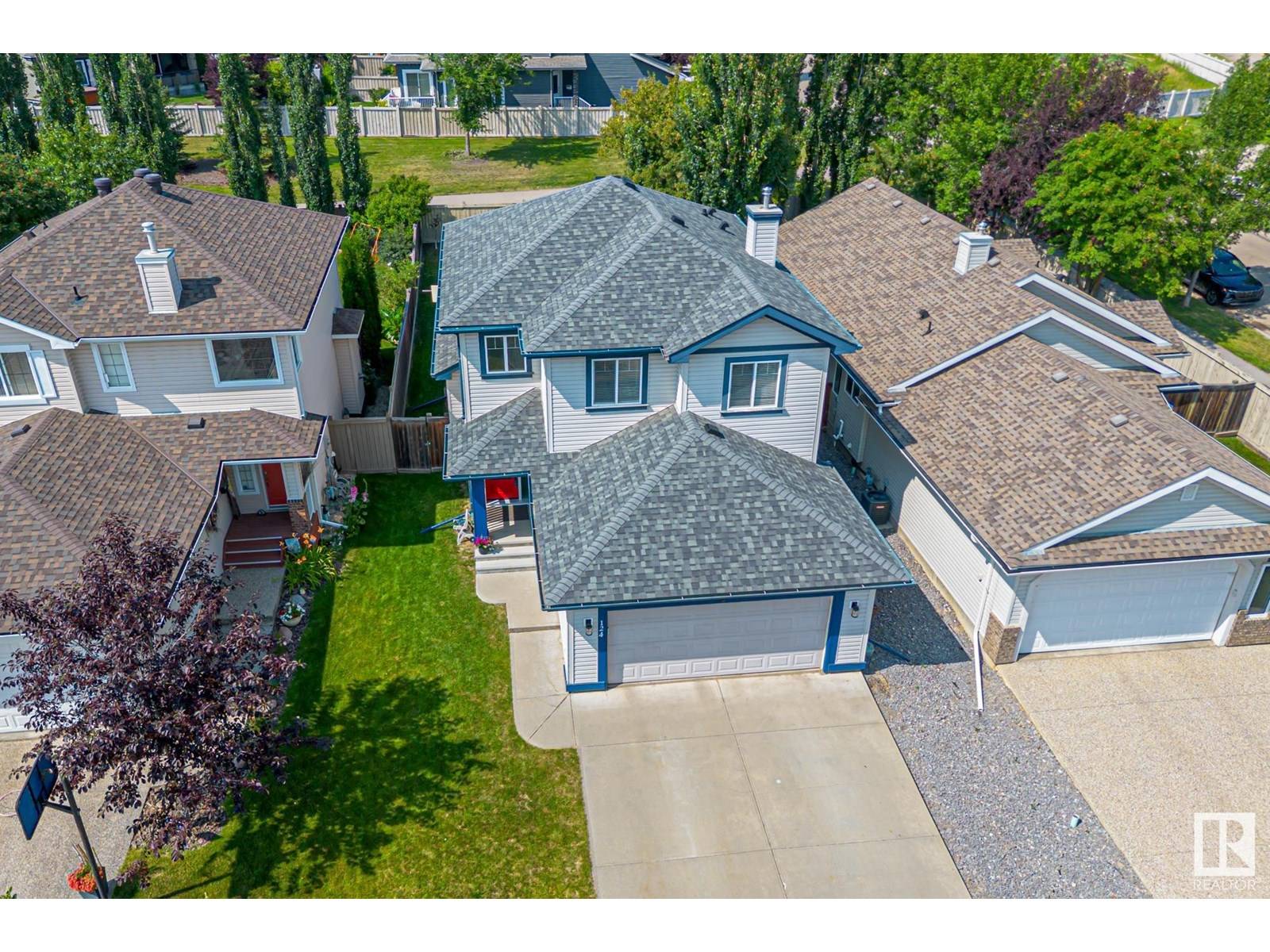 St. Albert, AB T8N7K2,124 EASTGATE WY