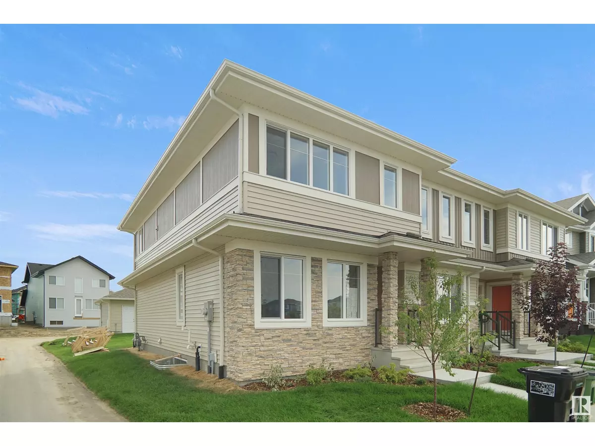 Edmonton, AB T6M3J3,19445 22 AV NW