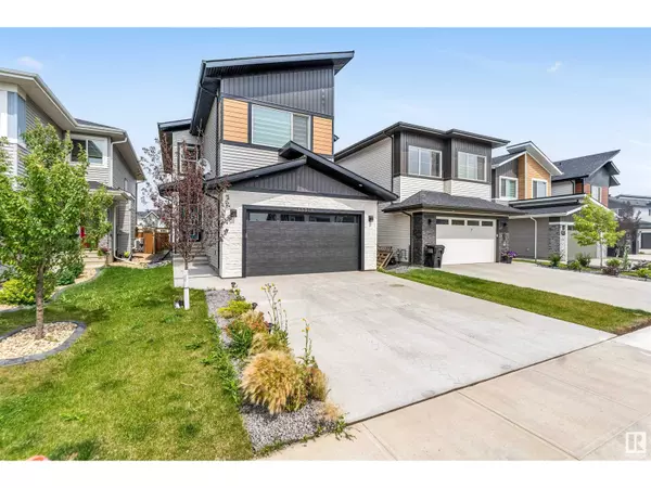 Edmonton, AB T6W1A4,15518 13A AV SW