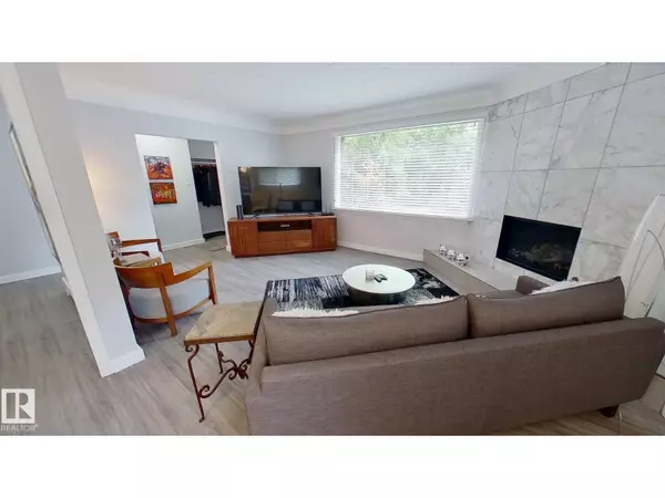 Edmonton, AB T5J1A1,11708 130 ST NW