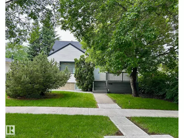 11708 130 ST NW, Edmonton, AB T5J1A1