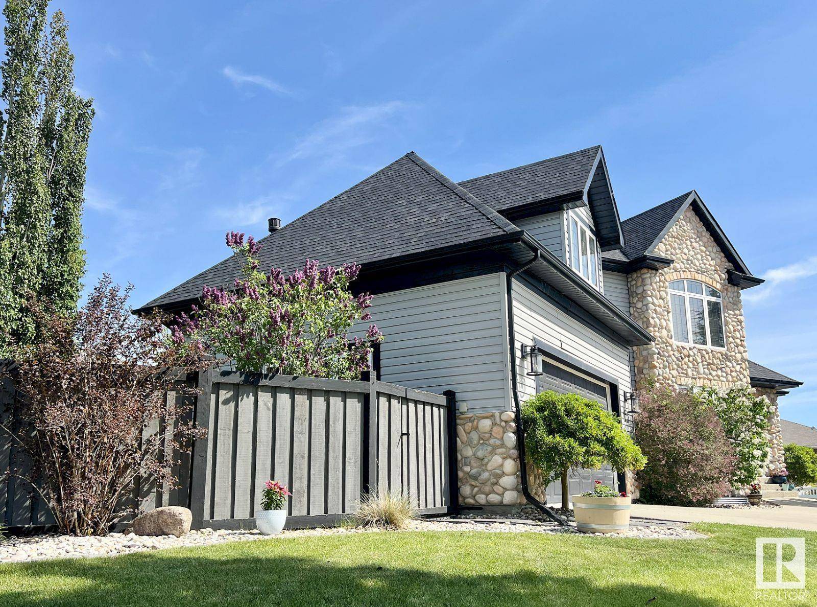 Beaumont, AB T4X1R3,6004 32 AV
