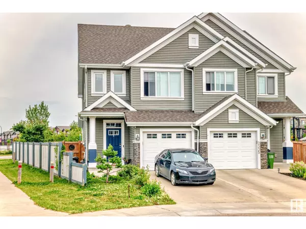 2333 82 ST SW, Edmonton, AB T6X2J7