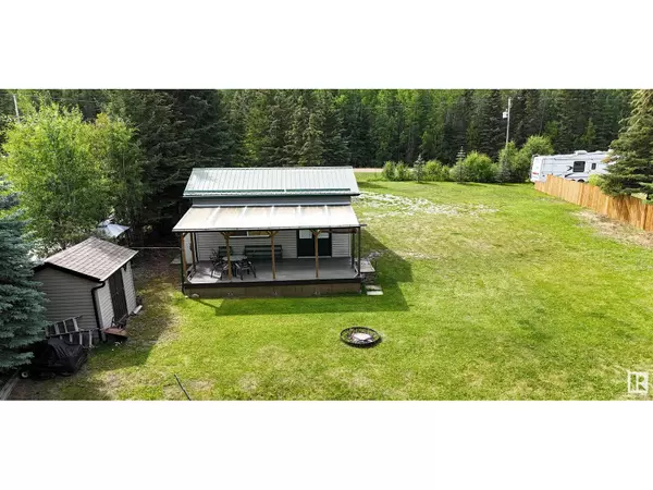 Rural Yellowhead, AB T7E3S2,32 56302 Range 144