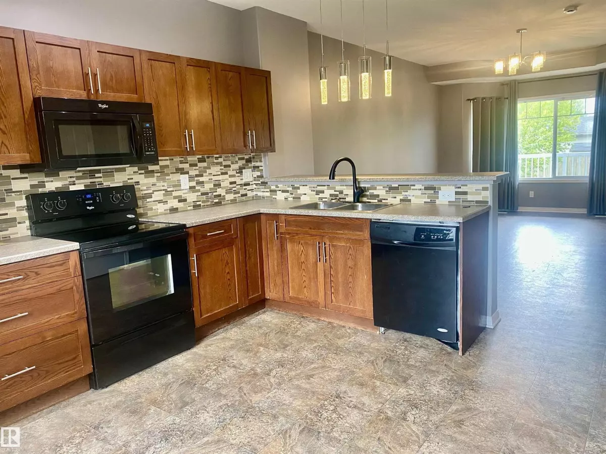 Leduc, AB T9E8R8,222 SCHUBERT ST