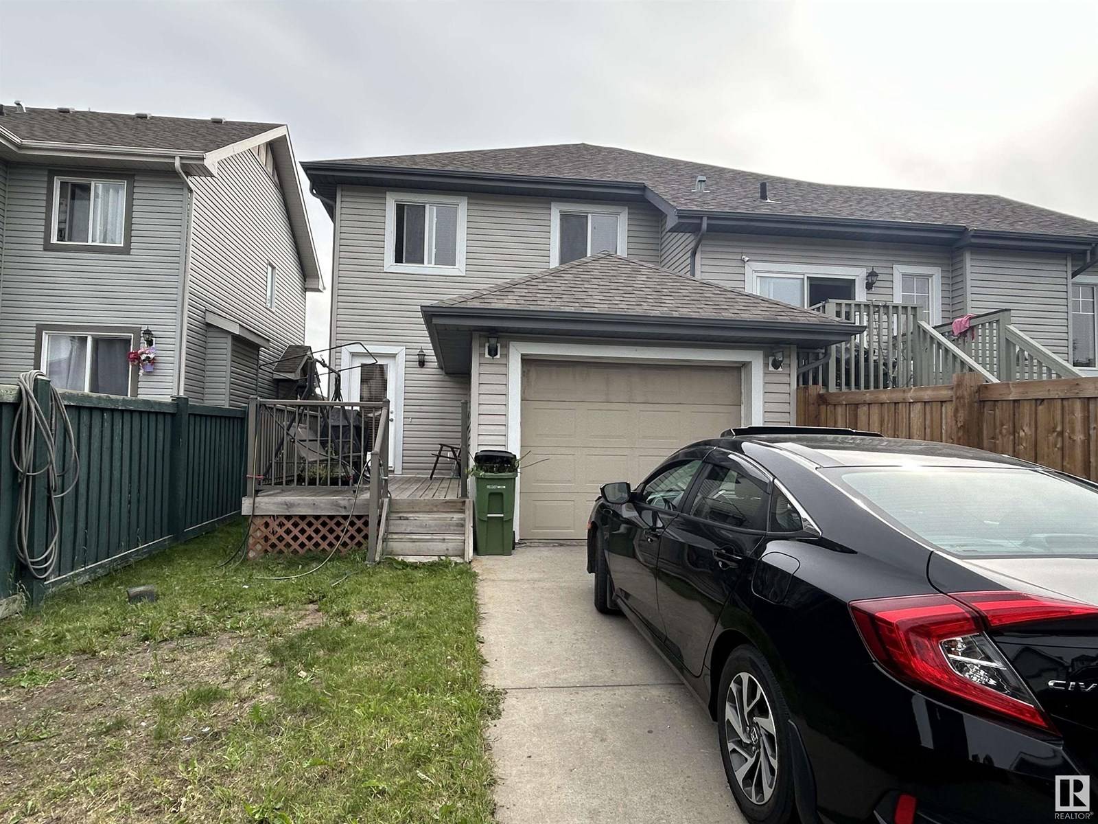 Edmonton, AB T6W0A9,1585 RUTHERFORD RD SW