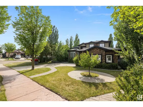 St. Albert, AB T8N7H2,19 OAK PT