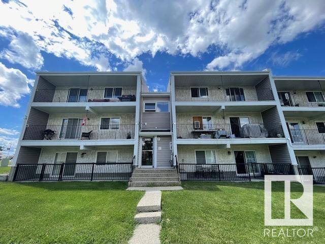#5 3803 76 ST NW, Edmonton, AB T6K2P4