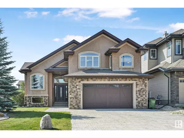 Edmonton, AB T6W0V5,1213 ADAMSON DR SW