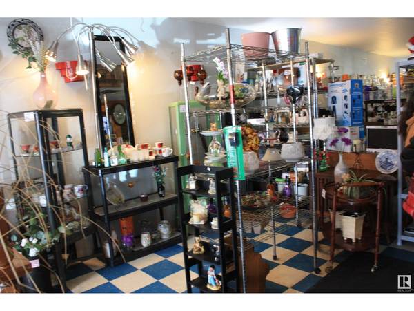Redwater, AB T0A2W0,4919 49 ST