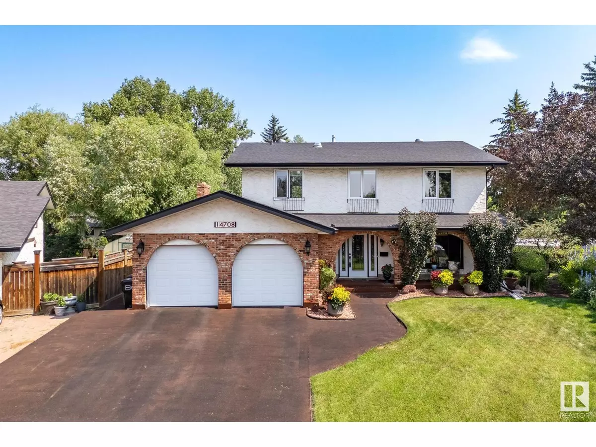 Edmonton, AB T6H4T2,14708 58 AV NW