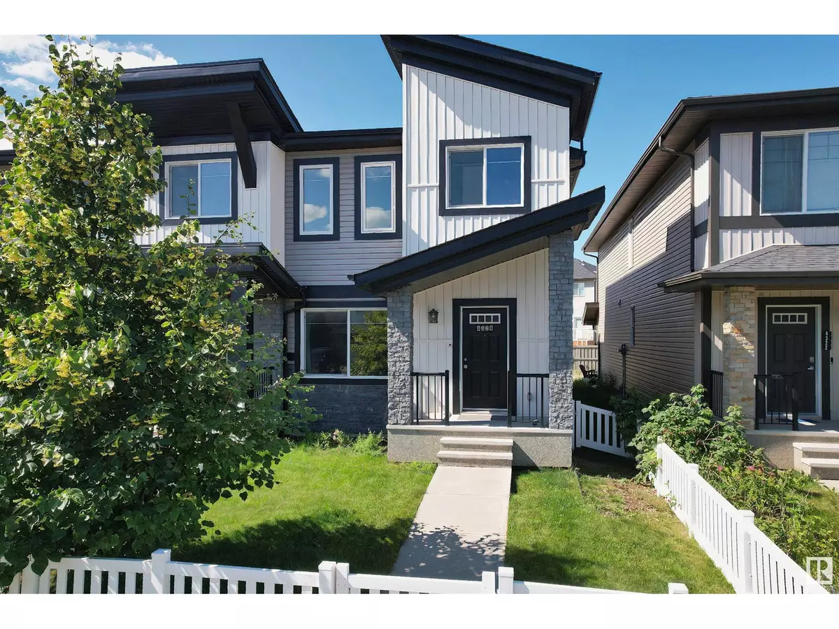 Edmonton, AB T6W2V5,4320 ANNETT CM SW
