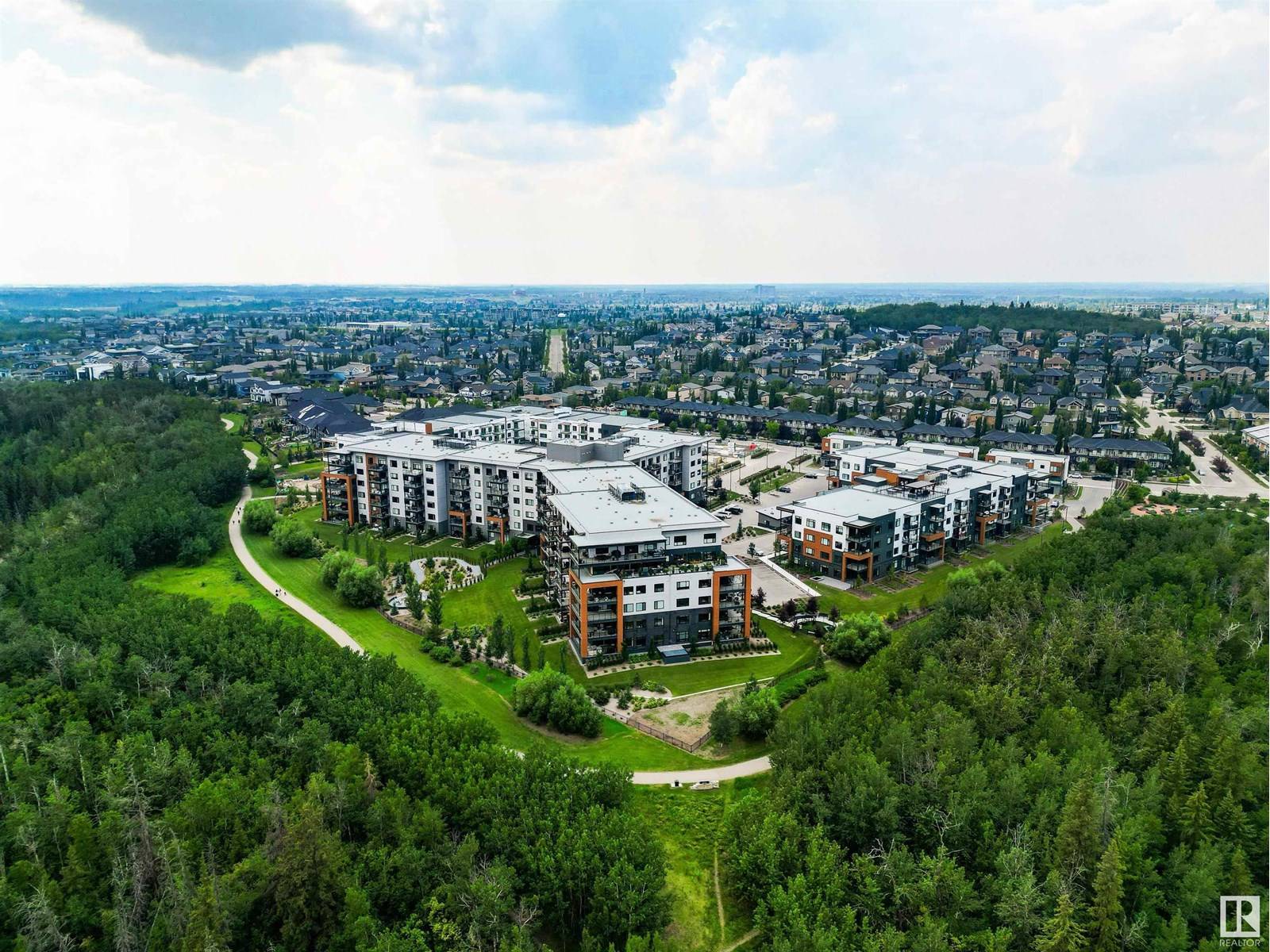 #504 7463 MAY CM NW, Edmonton, AB T6R0X1